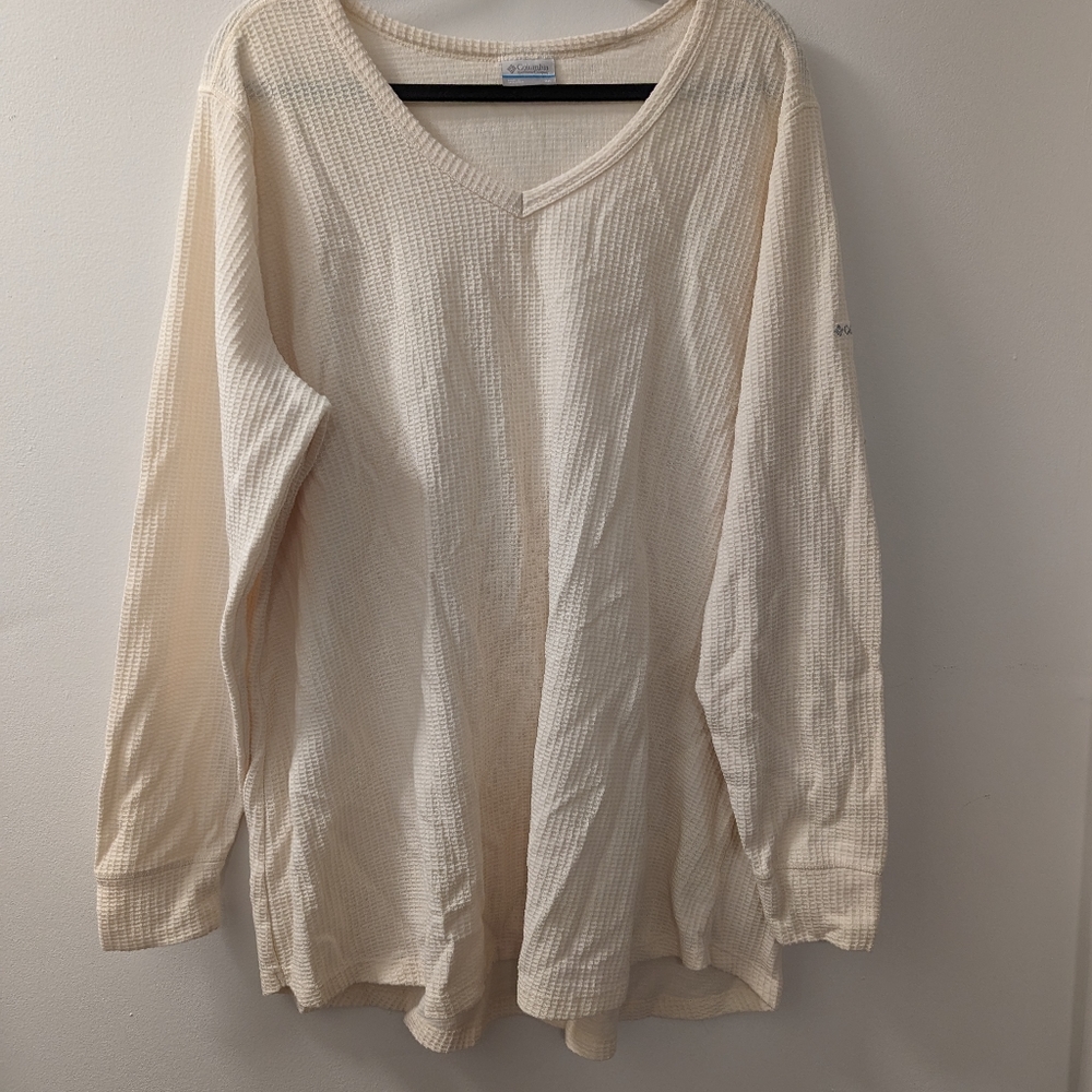 Columbia women plus size 3X Cream off White long t-shirt
